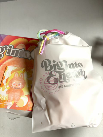 ORYGINALNY LABUBU Big Into Energy The Monsters Breloczki Pluszowe 1 szt.