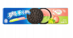 Oreo Cookies with Peach and Muscat flavour 97g