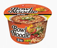 Zupa makaron Ostry Kurczak w kubku 100g NONGSHIM
